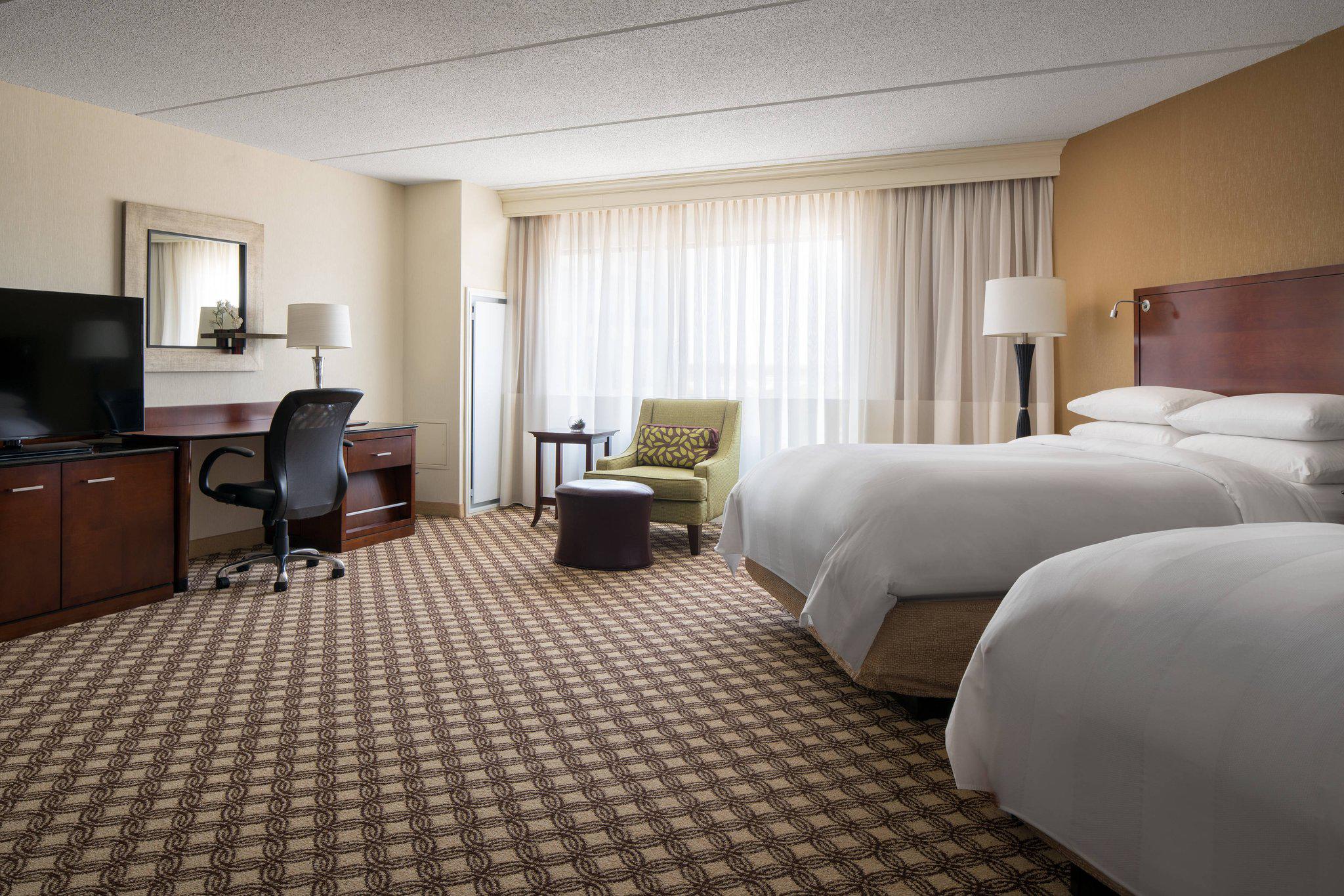 Chicago Marriott Naperville Photo