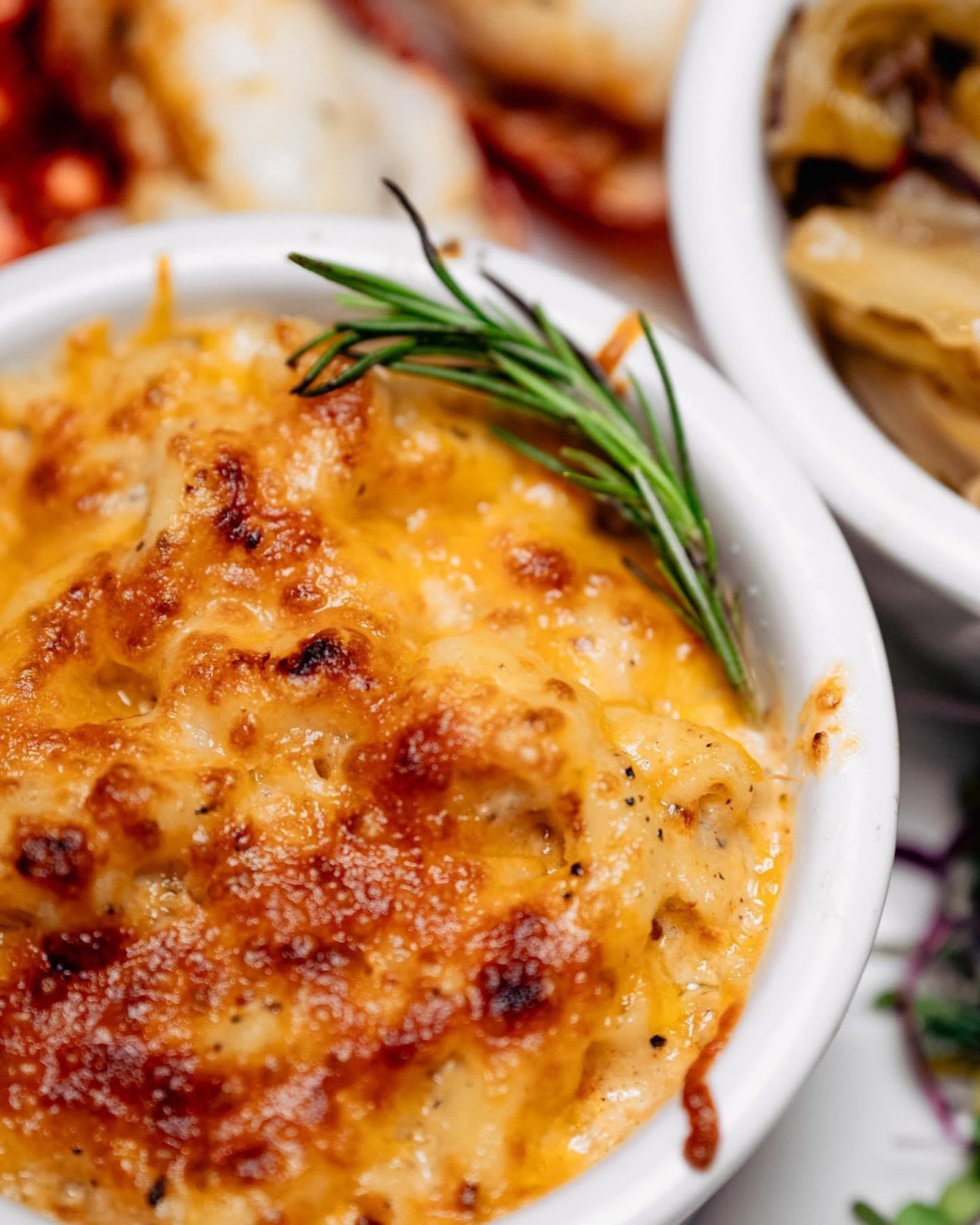 Smoked Gouda Mac & Cheese