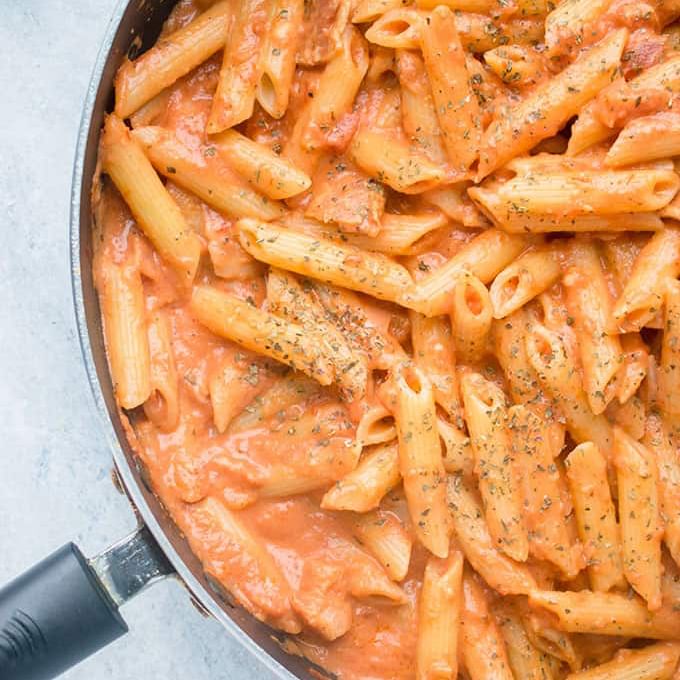 Pasta with Vodka Creme Sauce