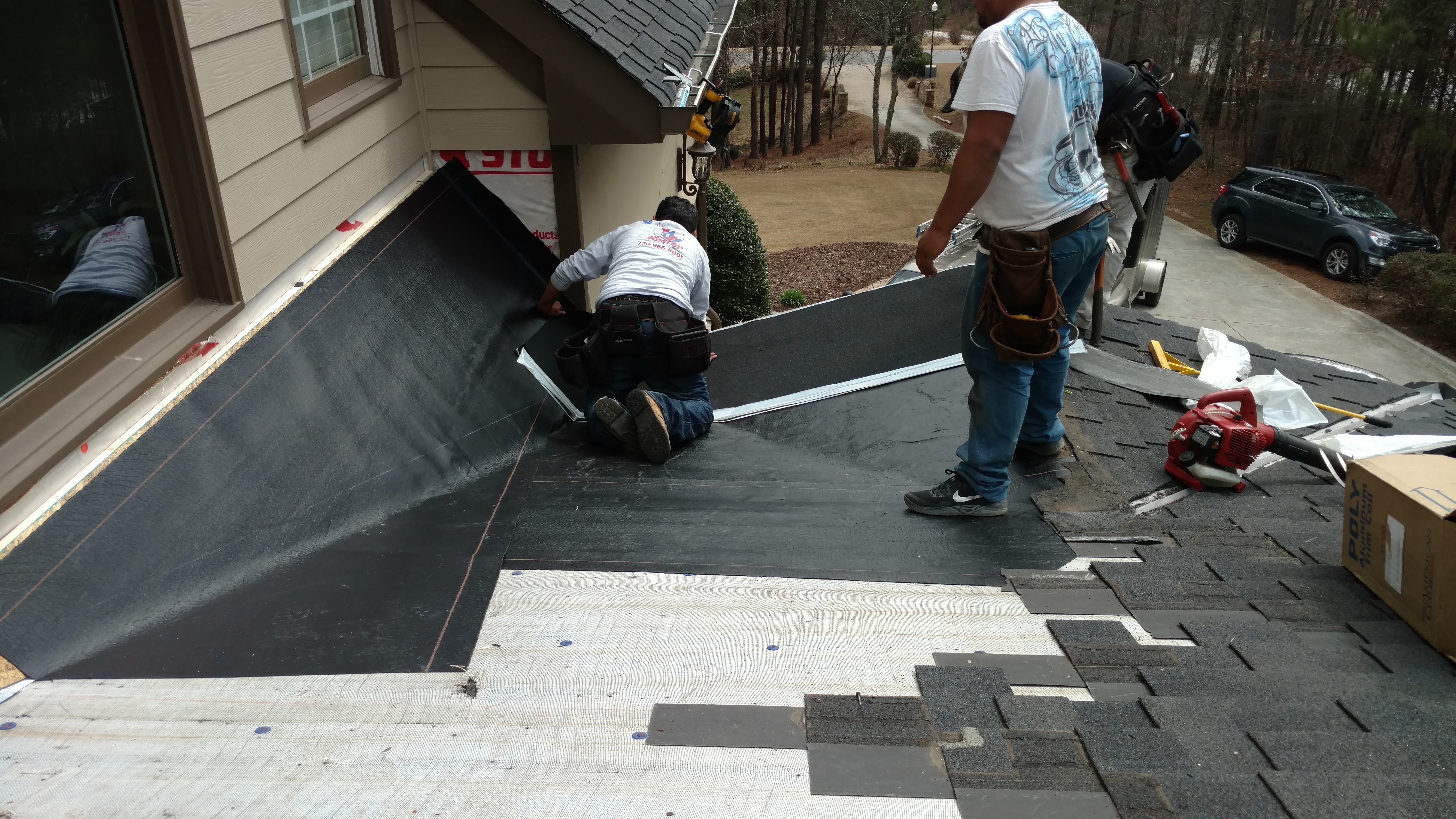 Mr. Roofer of Alpharetta Photo