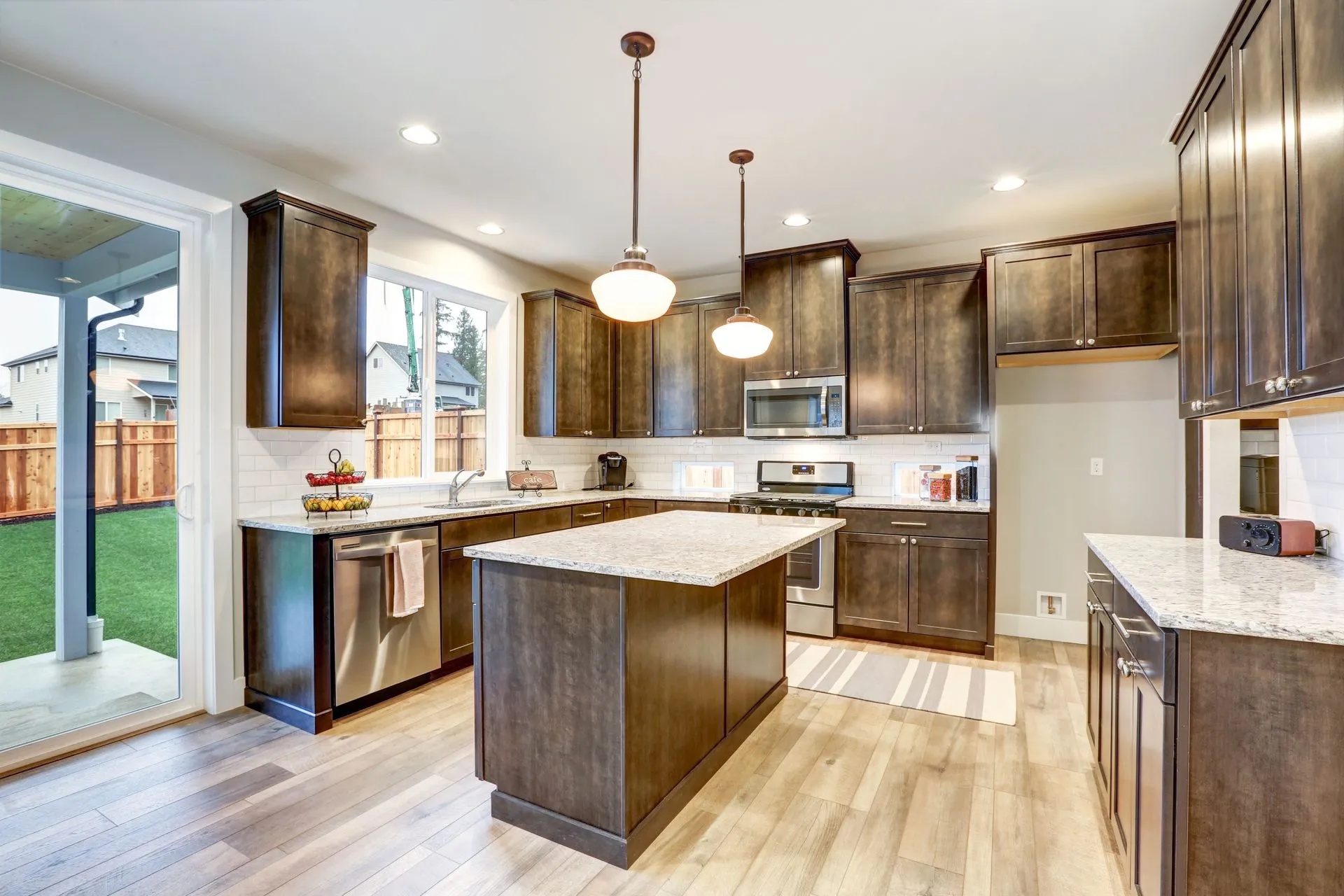 Kitchen Cabinet Services