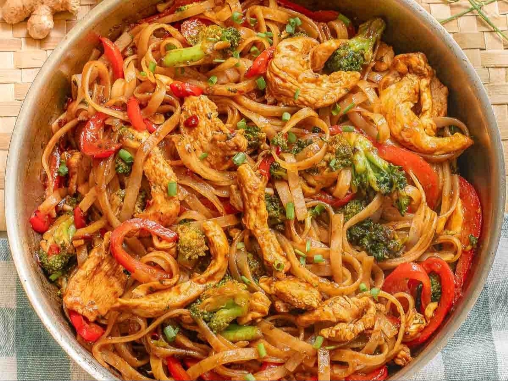 Chicken Drunken Noodles
