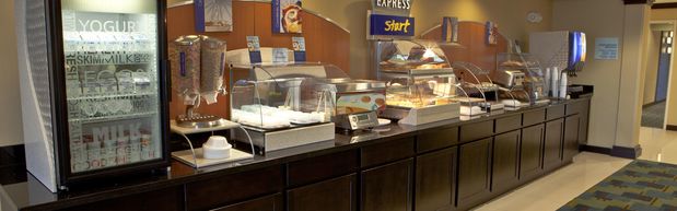 Images Holiday Inn Express & Suites Detroit North - Troy