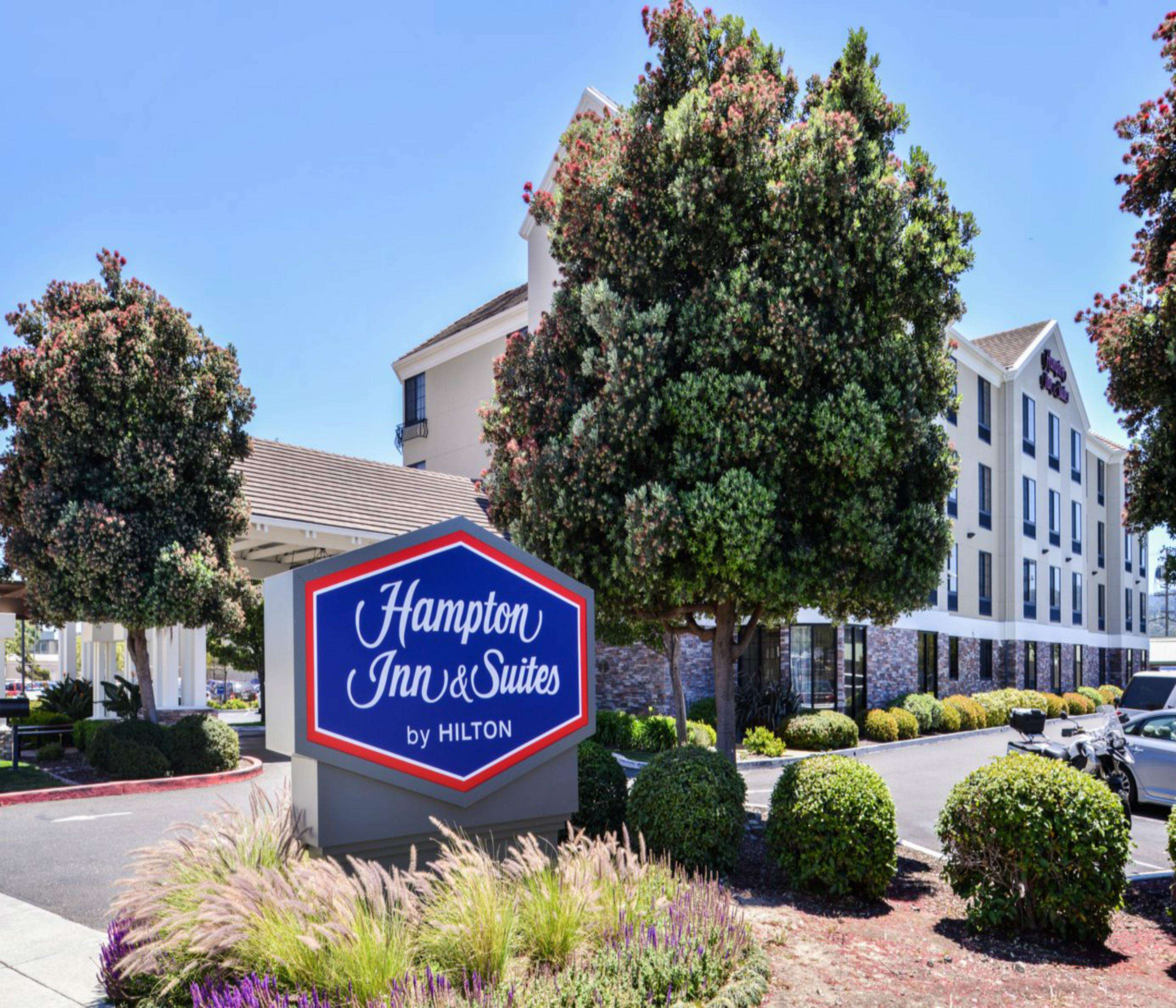 Hampton Inn & Suites San Francisco-Burlingame-Airport South Photo