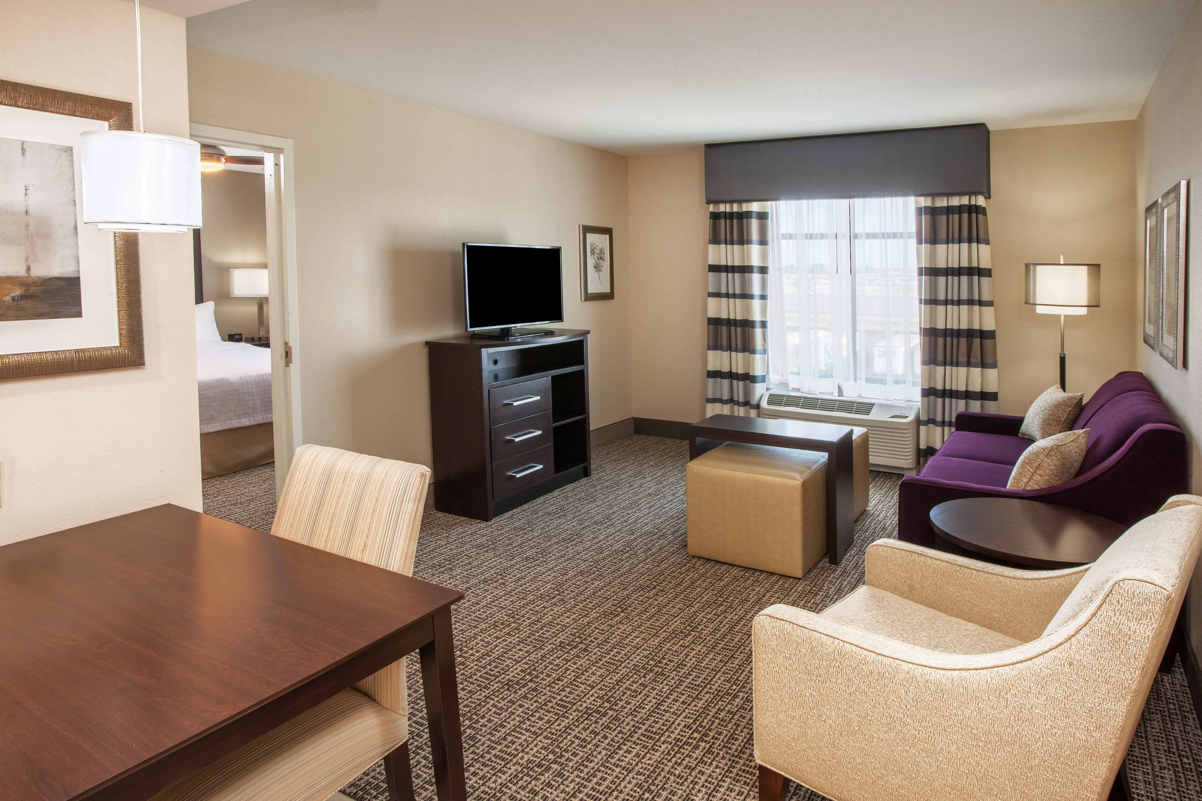 Homewood Suites by Hilton Munster Photo