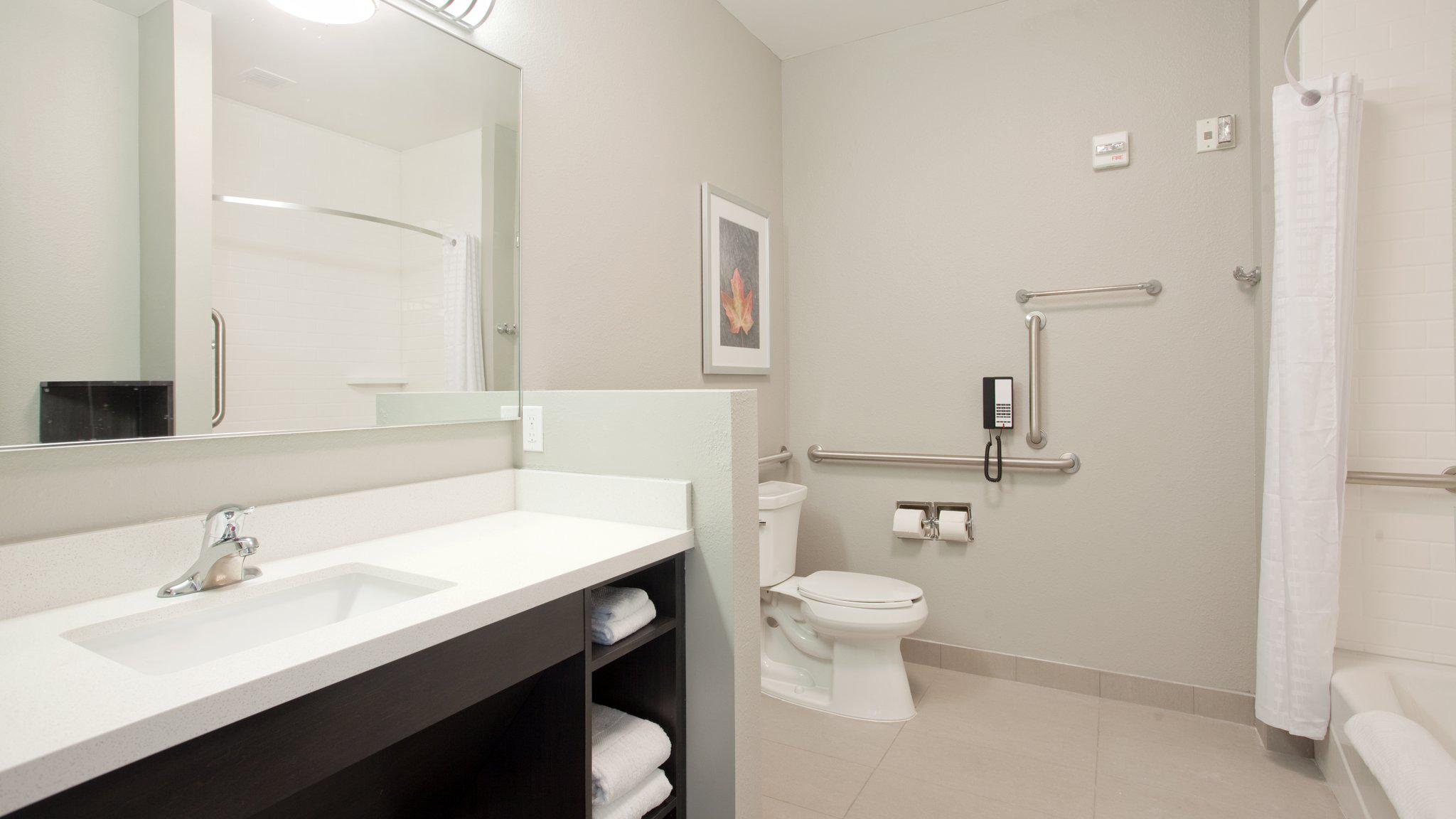 Candlewood Suites Kearney Photo