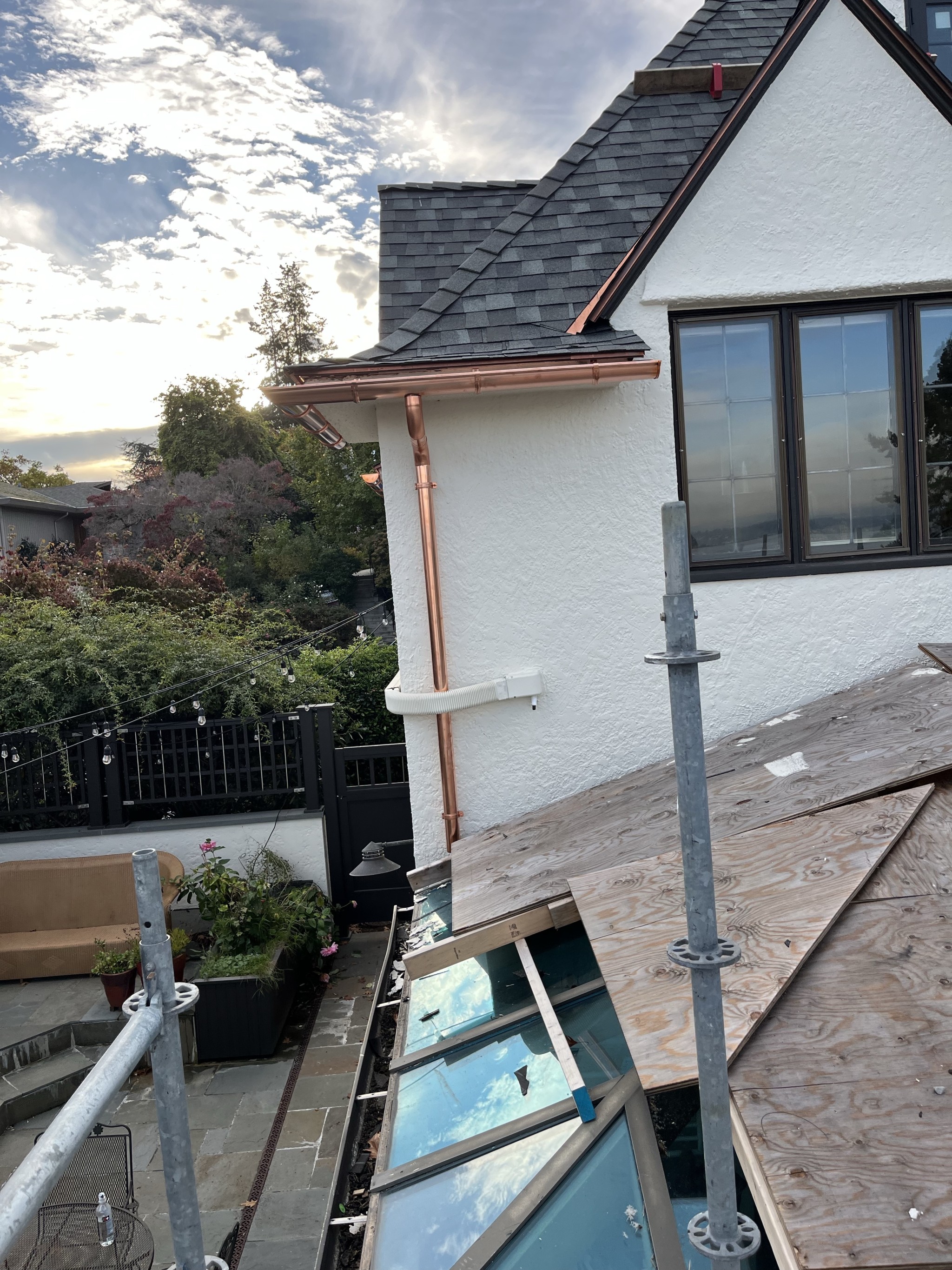 Kitsap Gutters Image