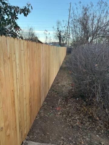 Top Rail Fence Oklahoma City Image
