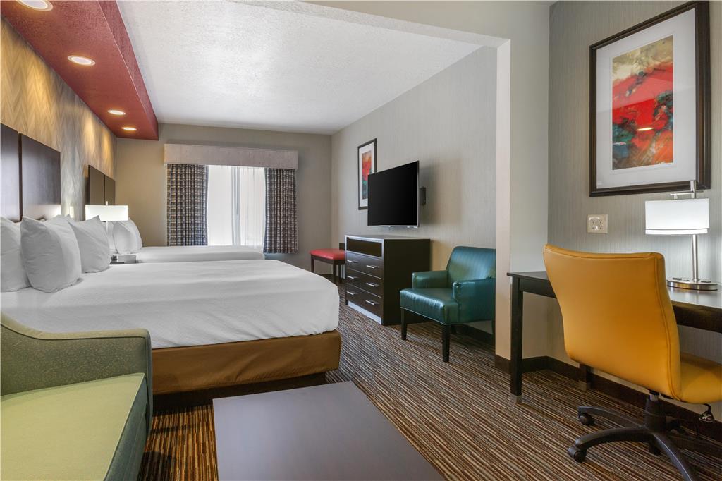 Best Western Plus Gallup Inn & Suites Image