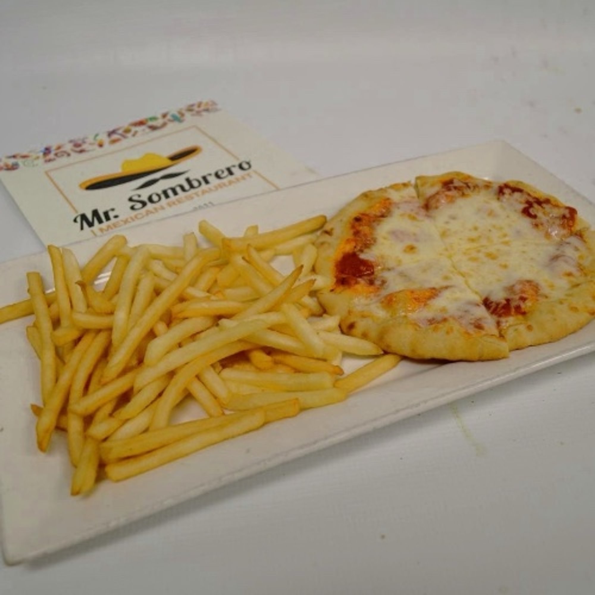 Daniella's Pita Pizza