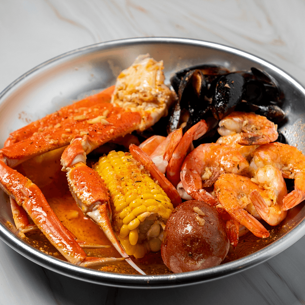 Shrimp, Snow Crab Leg & Black Mussels Combo