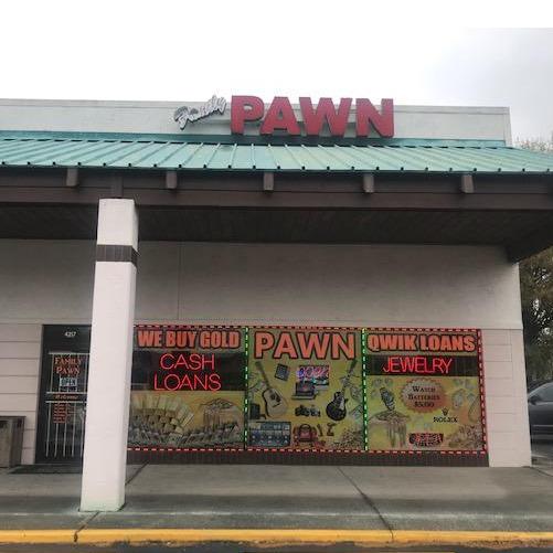 Family Pawn &amp; Jewlery Logo