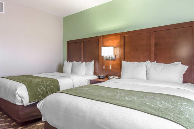 Images Comfort Suites