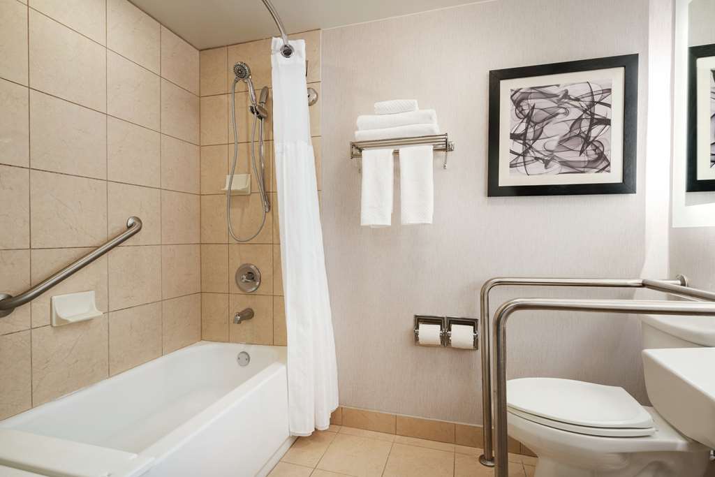 Hilton Melbourne, FL Image