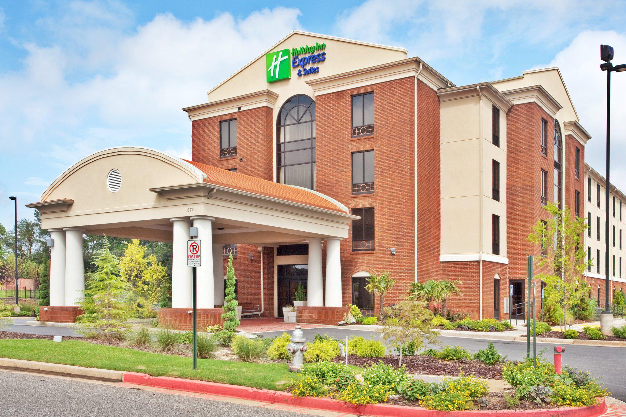 Holiday Inn Express & Suites Atlanta-Cumming Photo