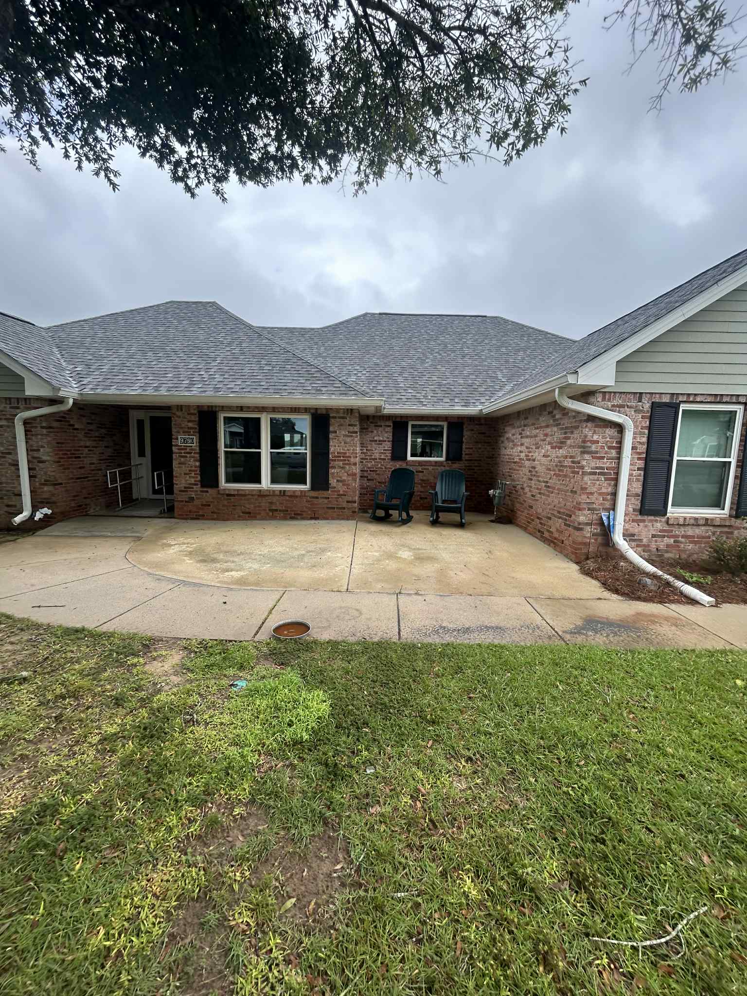 Southern Gutters LLC Image