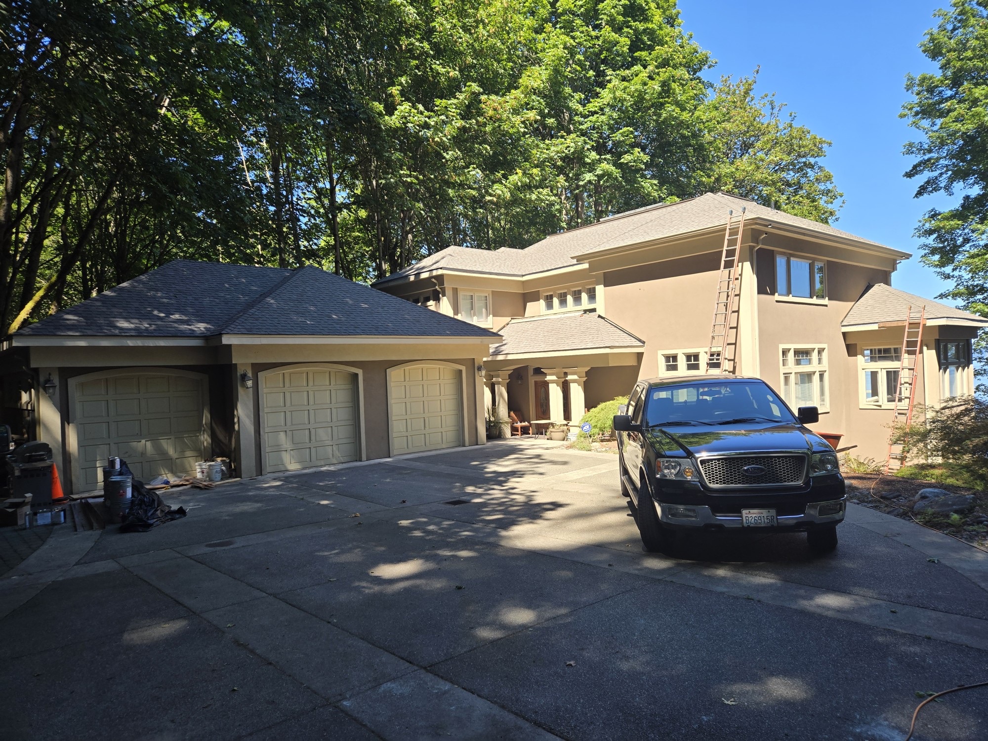 Kitsap Gutters Image