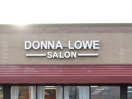 Donna Lowe Salon Photo