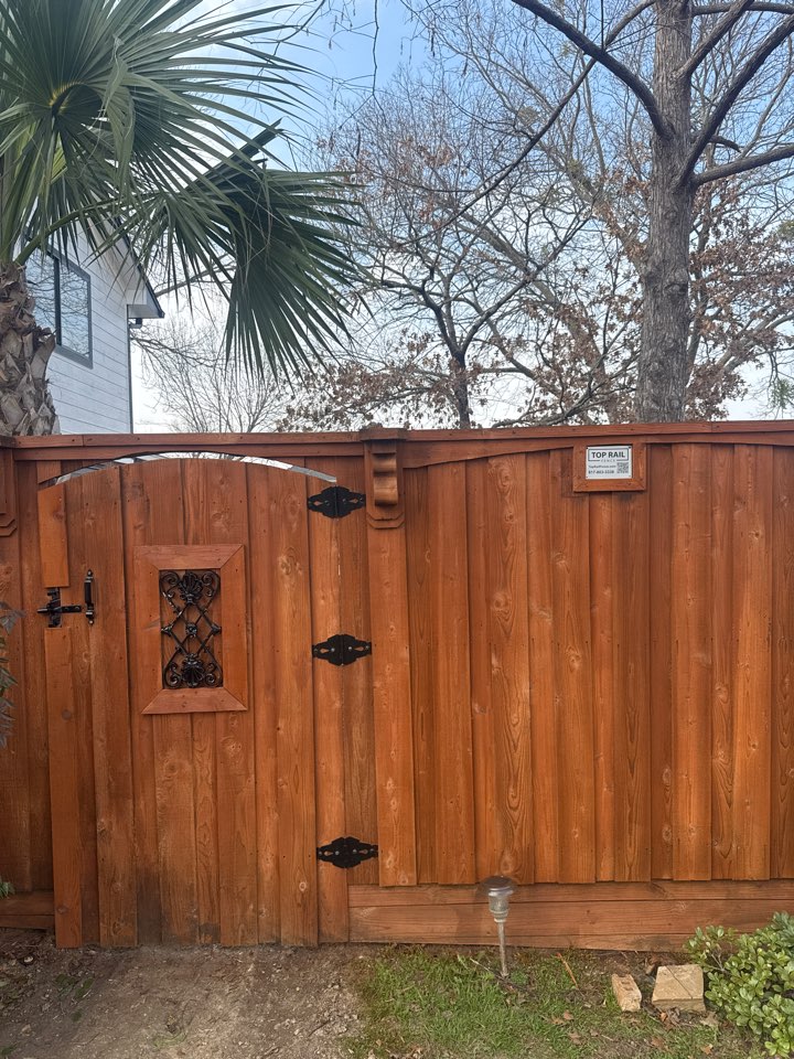 Top Rail Fence Fort Worth Image