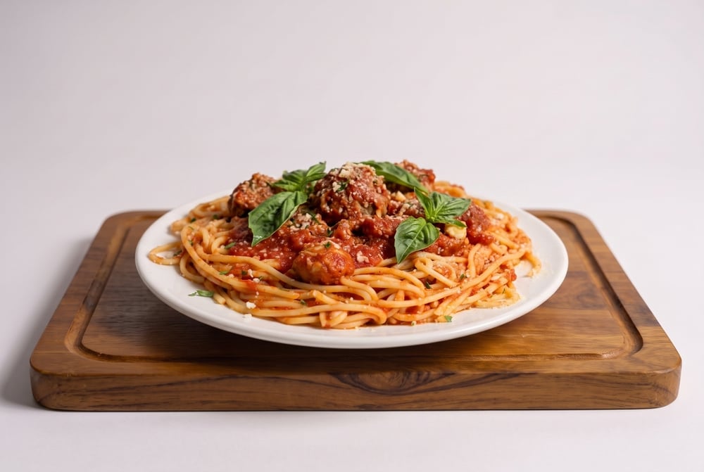 Spaghetti with Meatballs or Sausage (Lunch)