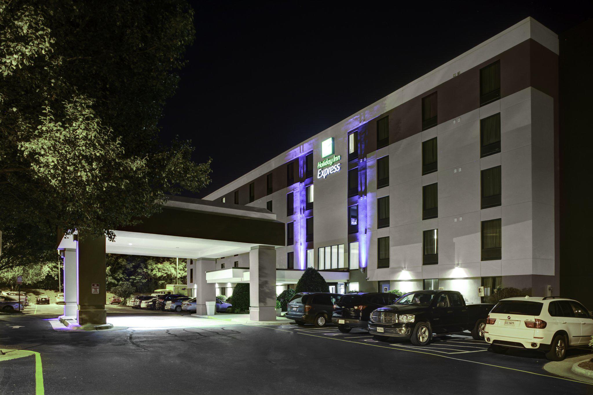 Holiday Inn Express Richmond-Mechanicsville Photo