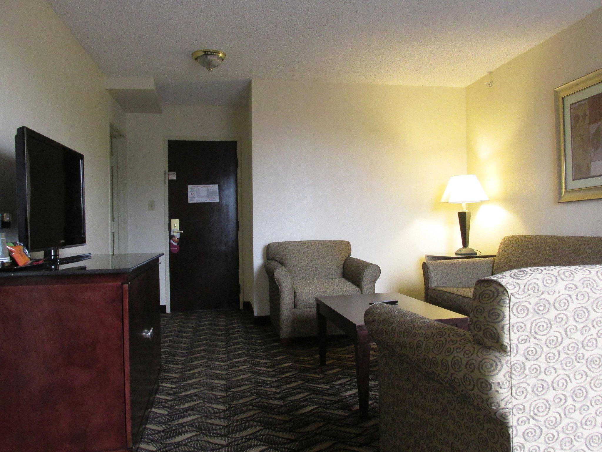 Crowne Plaza Austin Photo