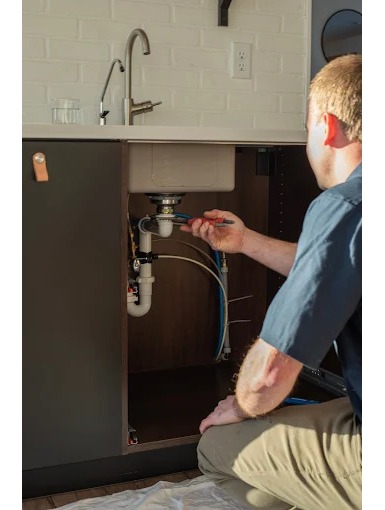 Riser Plumbing + Water Image