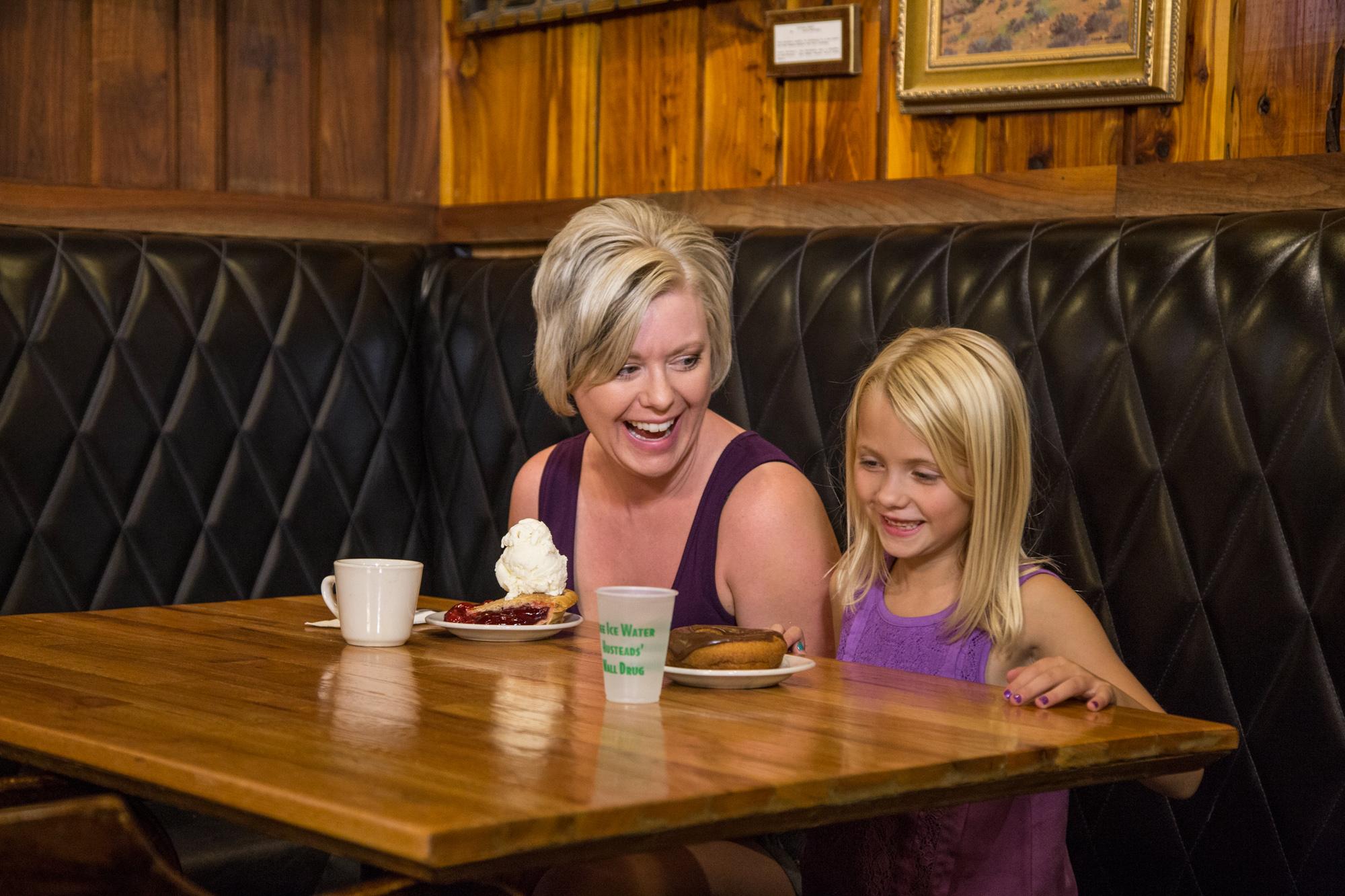 Wall Drug Store Image