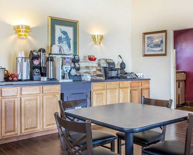 Images Econo Lodge