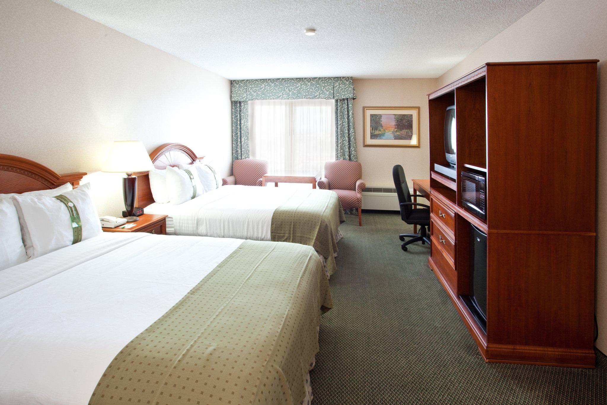 Holiday Inn Great Falls-Convention Center Photo