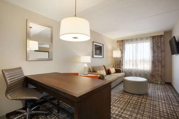Images Embassy Suites by Hilton Oklahoma City Downtown Medical Center