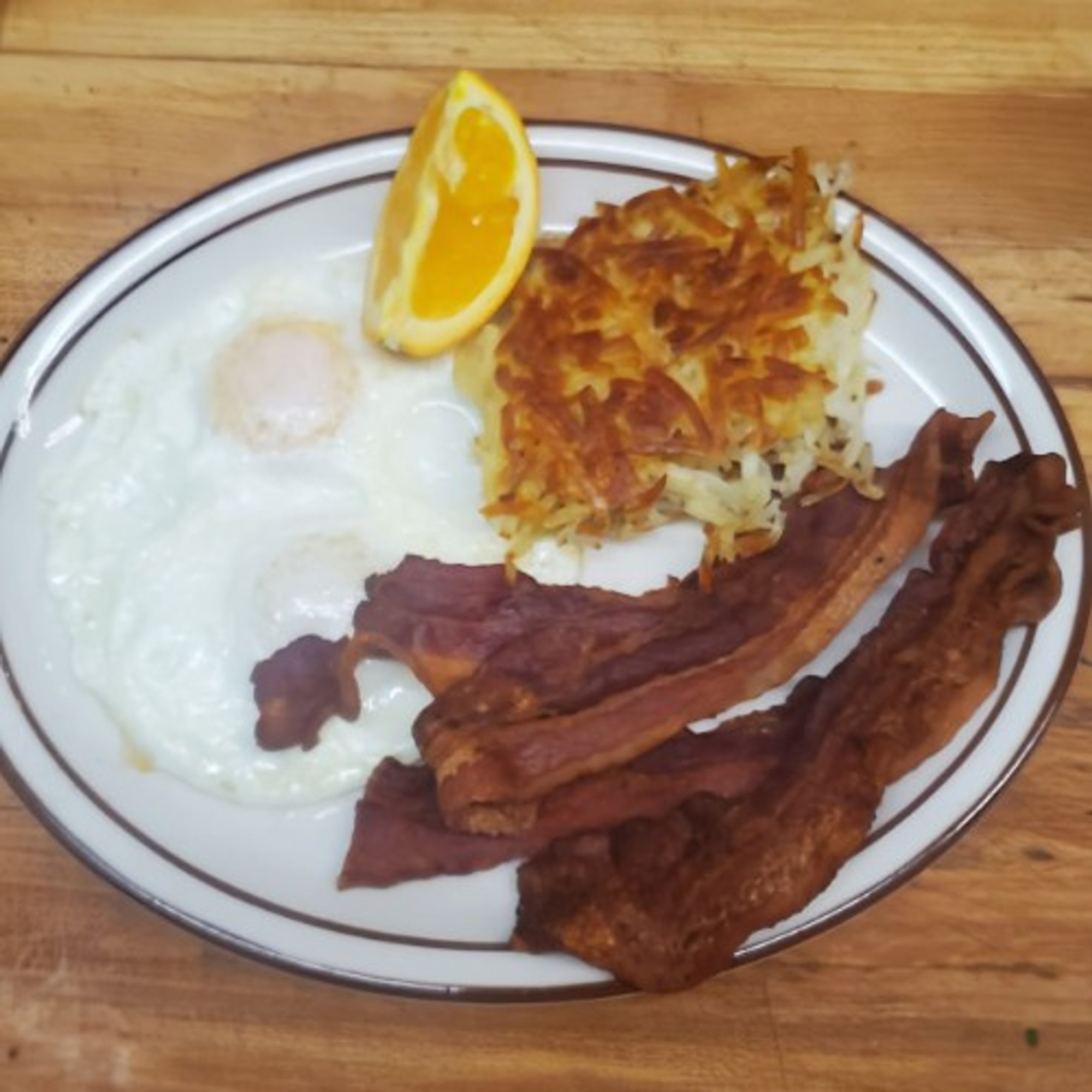 Applewood Smoked Bacon & Eggs