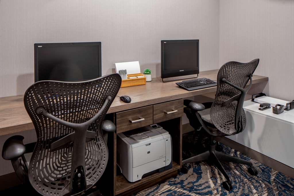 Hilton Garden Inn Jackson Downtown Image