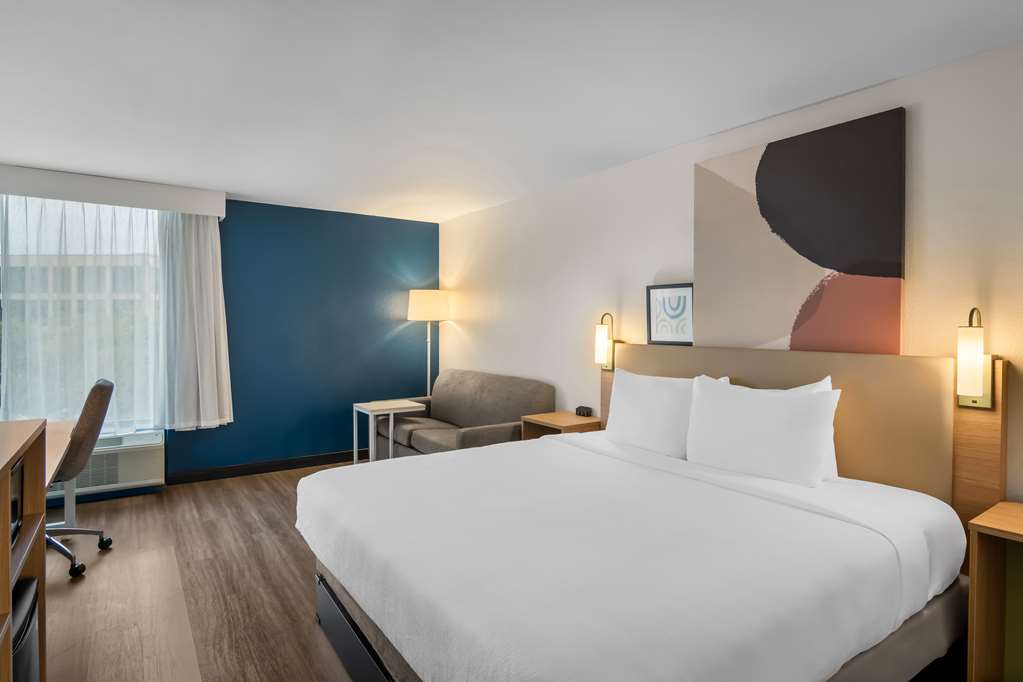 Spark by Hilton Richardson Dallas Image