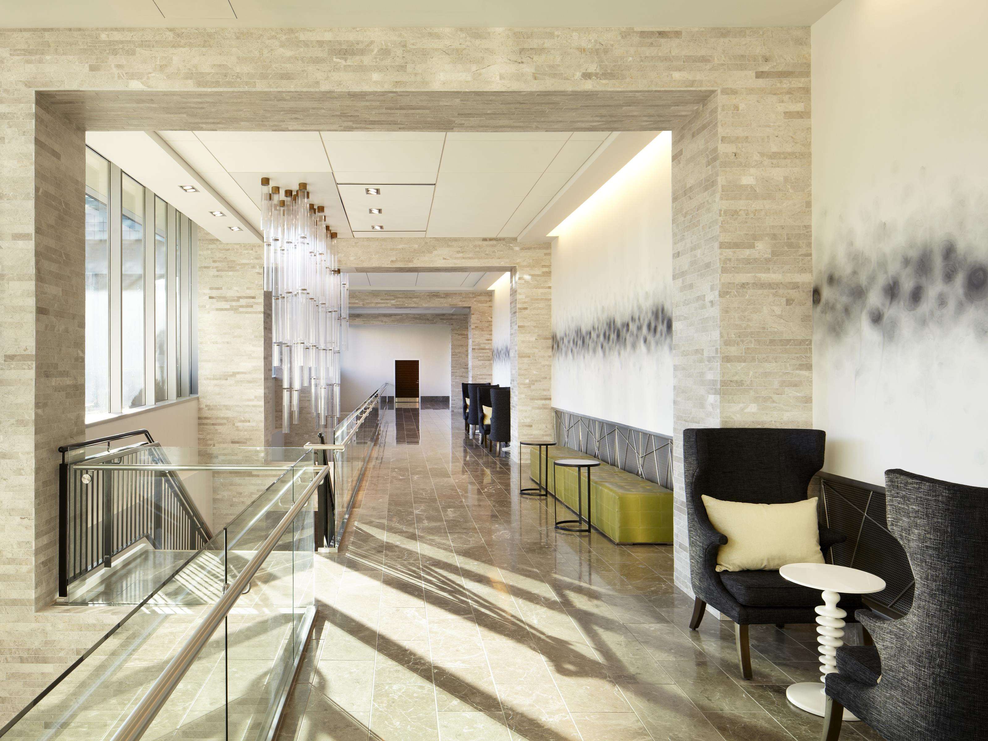 Hilton Columbus Downtown Photo