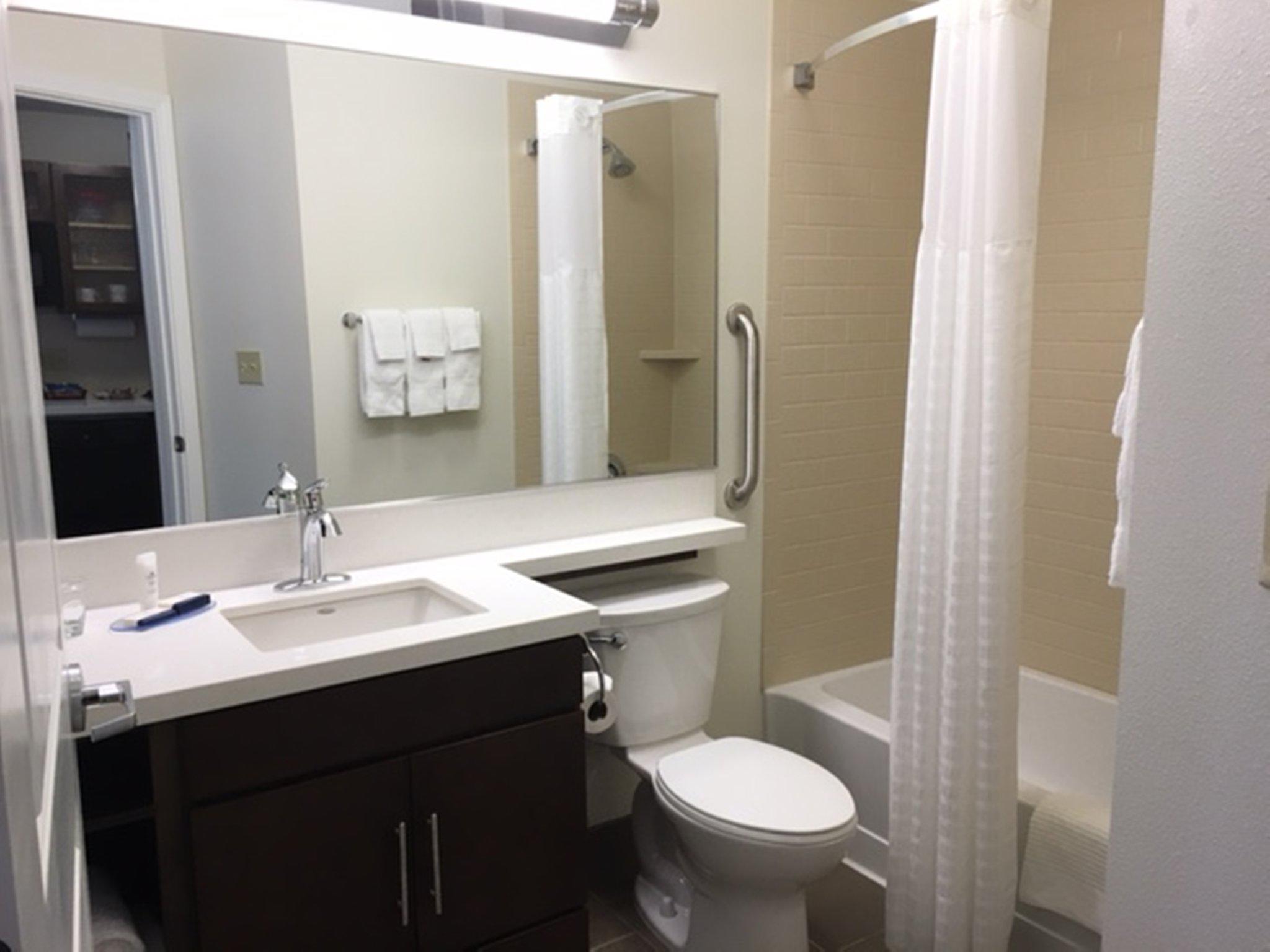 Candlewood Suites Vancouver-Camas Photo