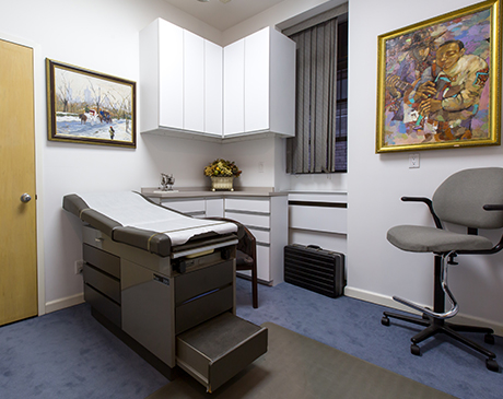 Doctor's Office at Maximum Orthopaedics and sports Medicine