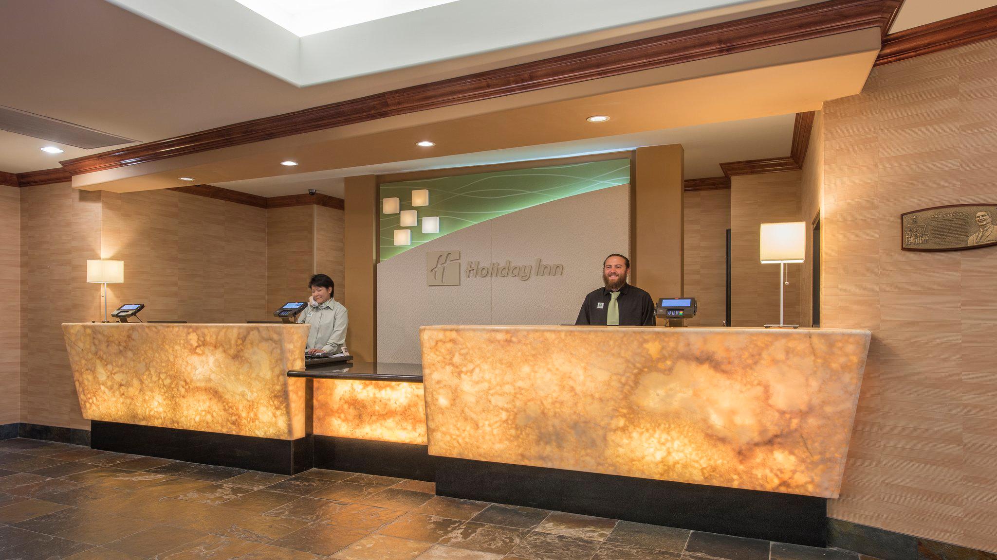 Holiday Inn Denver Lakewood Photo