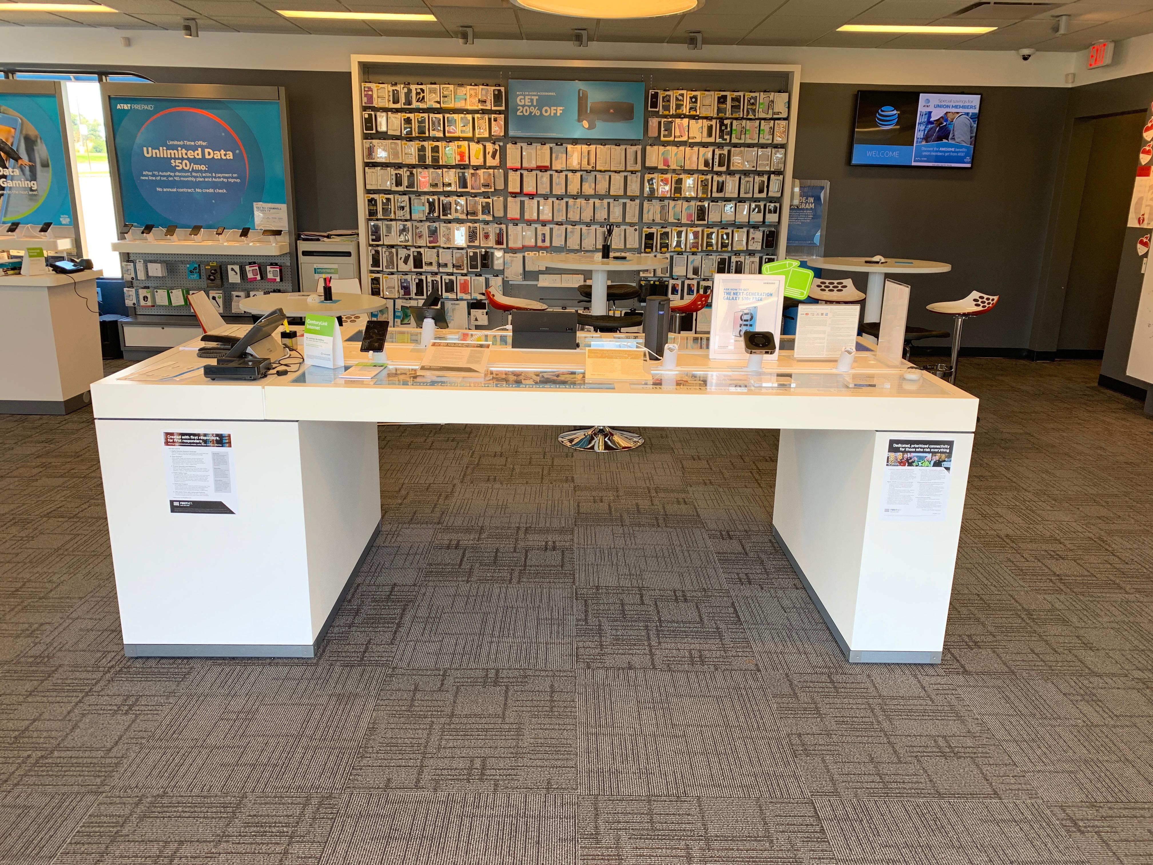 AT&T Store Photo