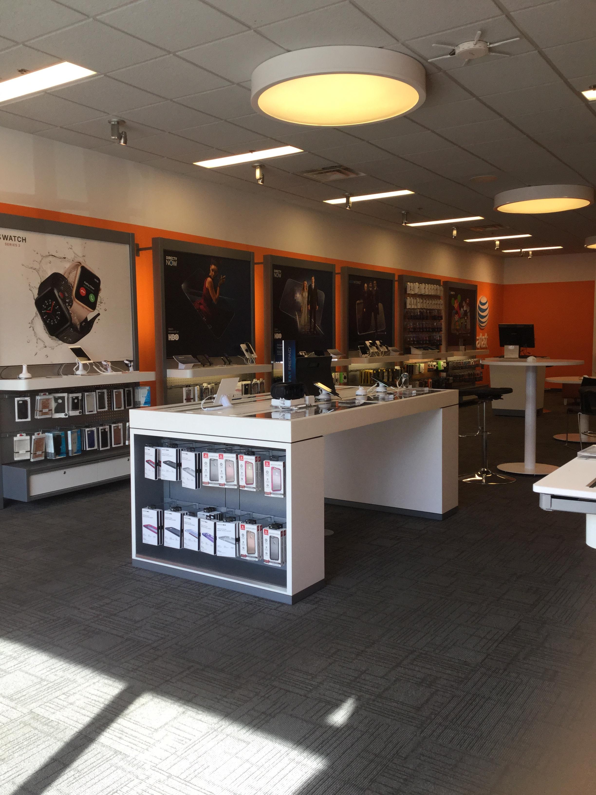 AT&T Store Photo