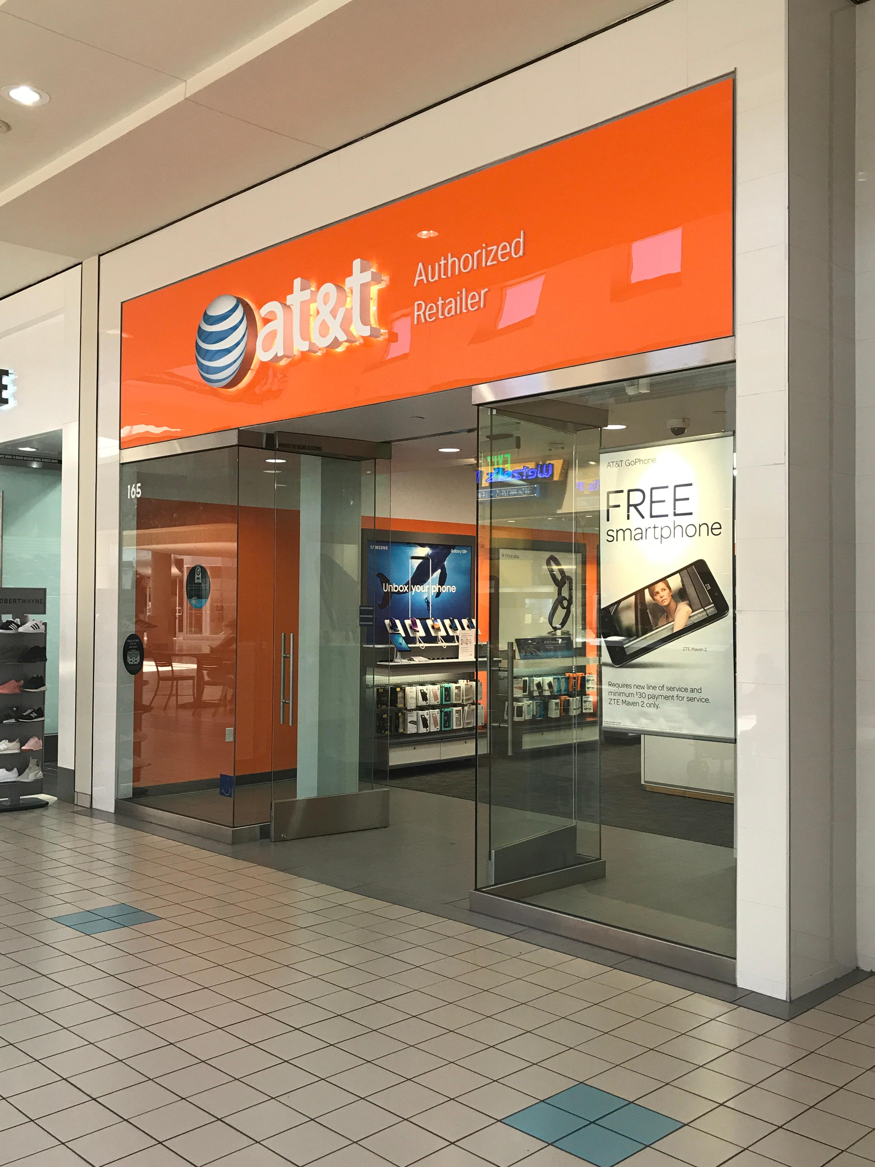 AT&T Store Photo