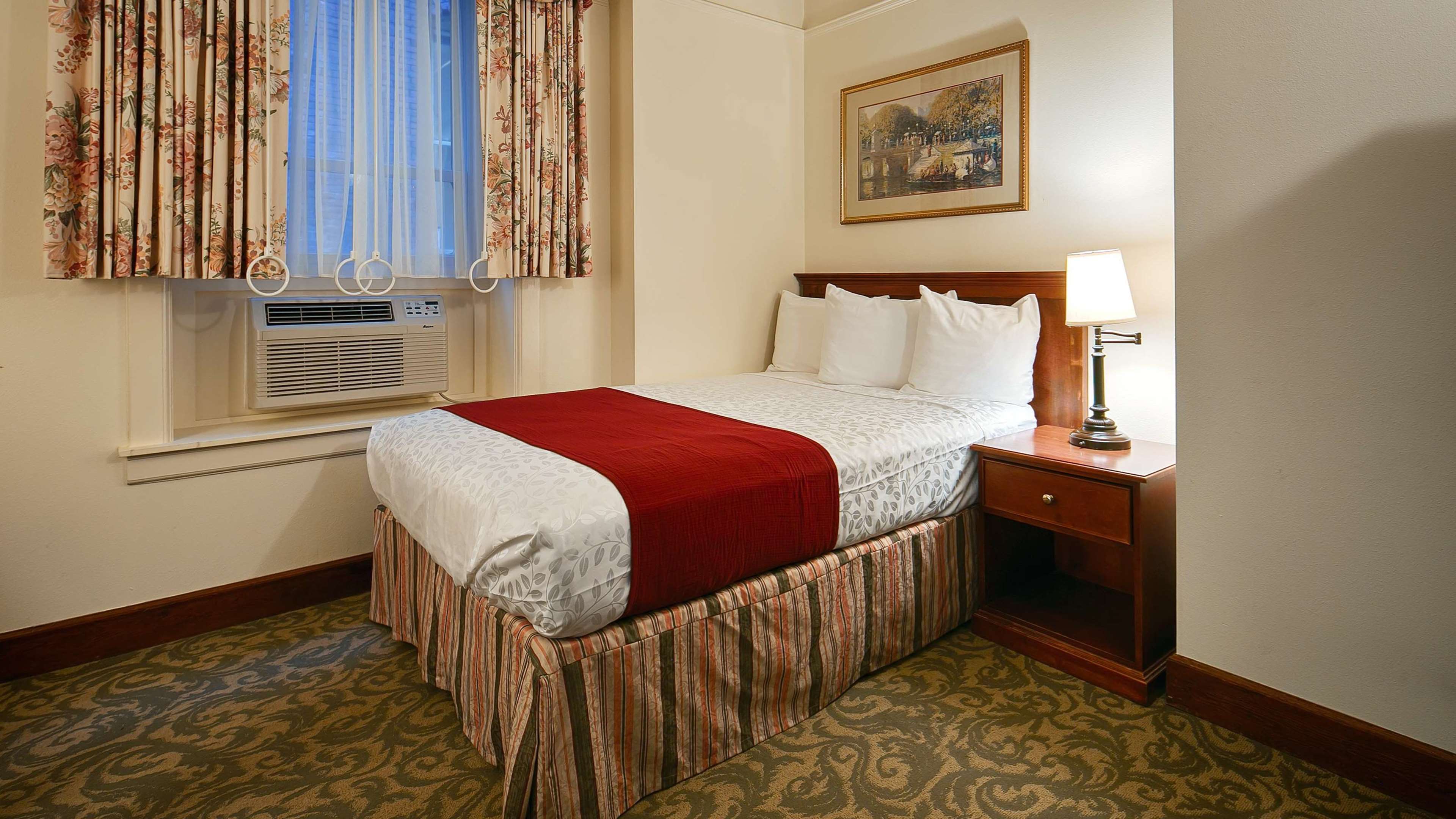 Best Western Plus Pioneer Square Hotel Downtown Photo