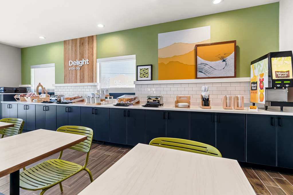 Spark by Hilton Hershey Near the Park Image