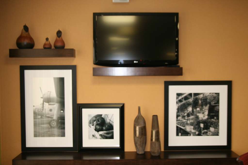 Hampton Inn Youngstown-North Image