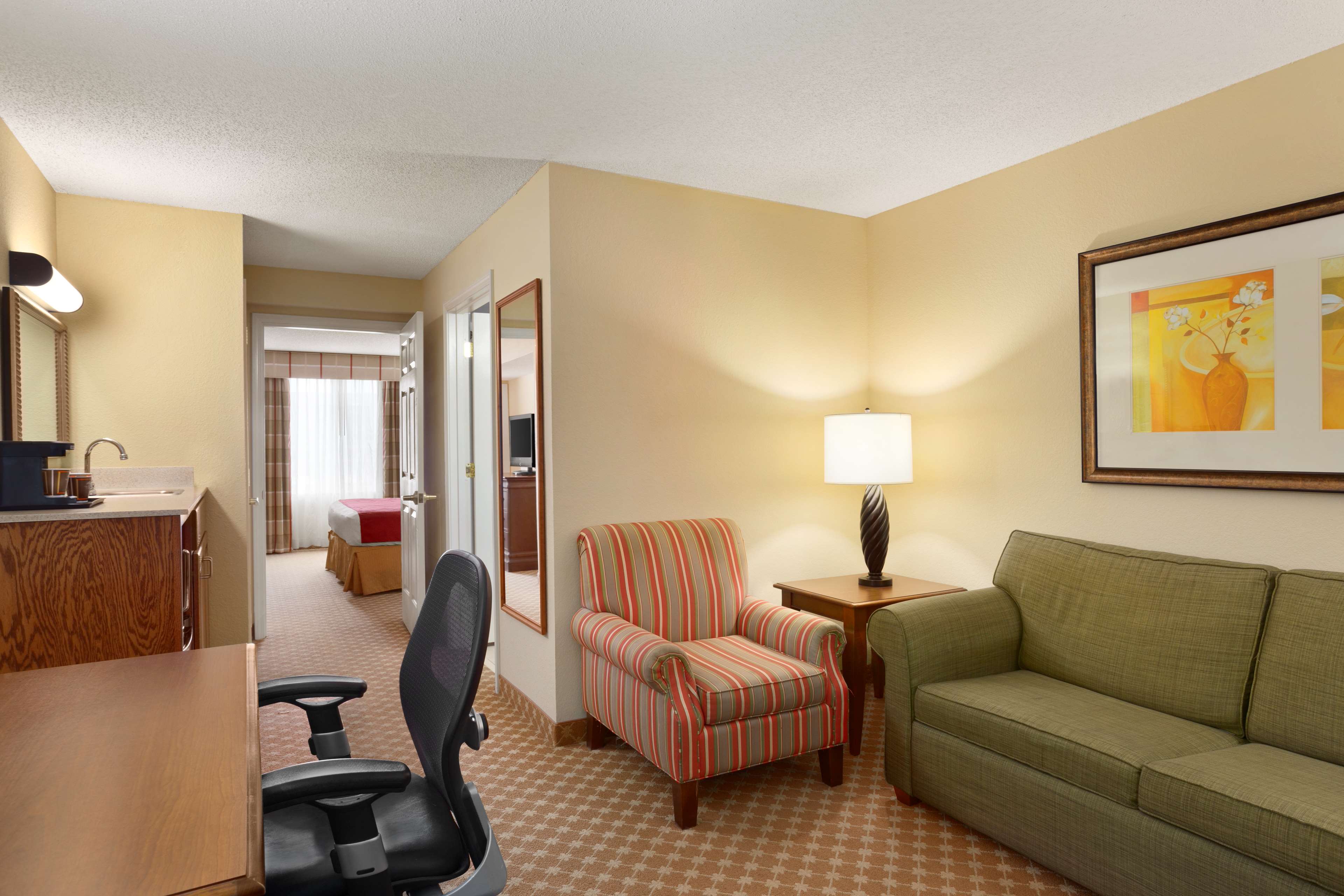 Country Inn & Suites by Radisson, London, KY Photo