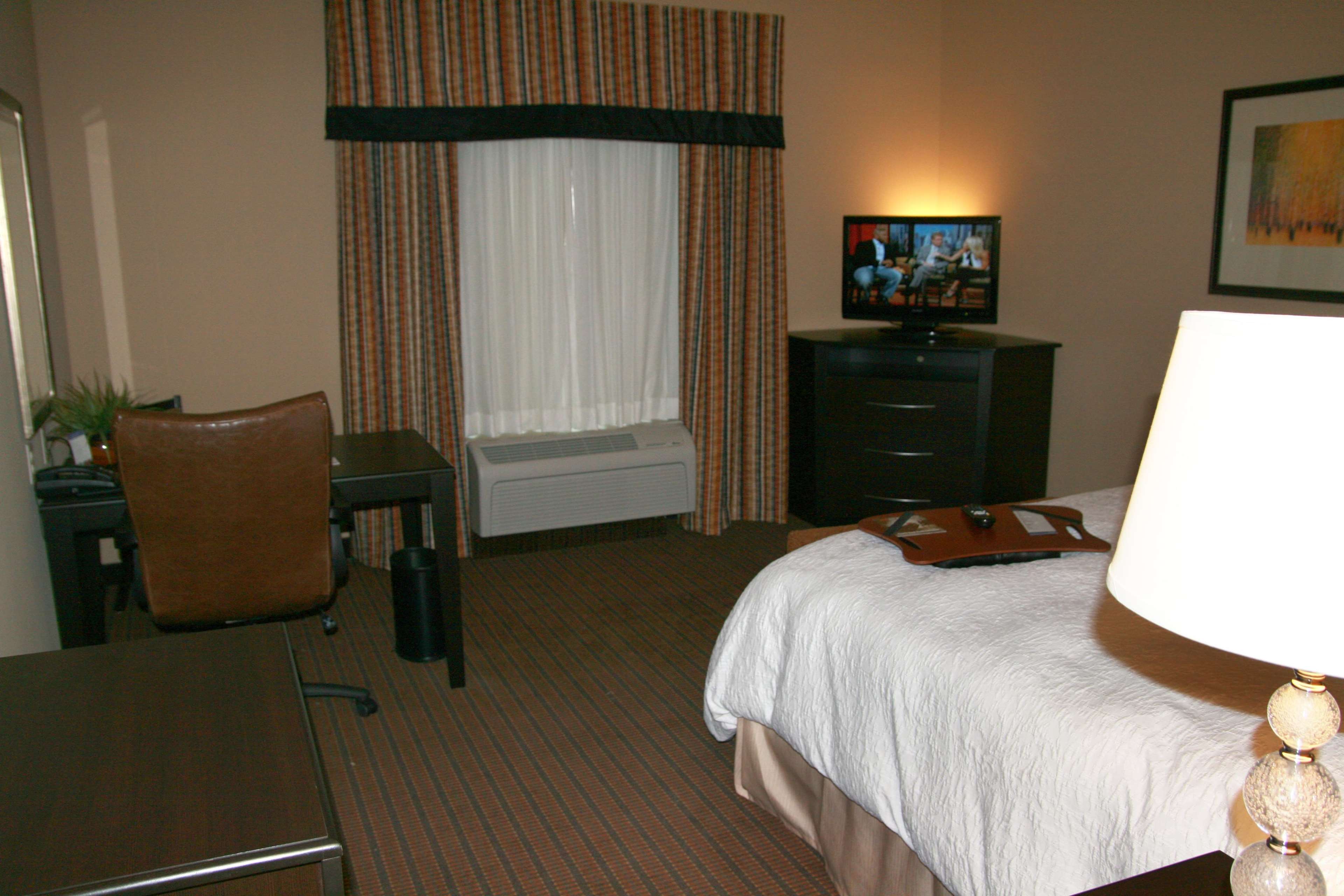 Hampton Inn Denver Northeast-Brighton Photo