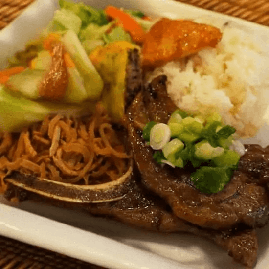 77. Grilled Pork Chop, Shredded Pork & Pork Pie with Steamed Rice / Cơm Sườn Bì Chả