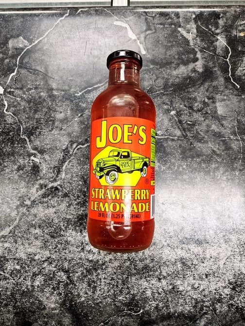 Joe's Strawberry Lemonade 20 Oz