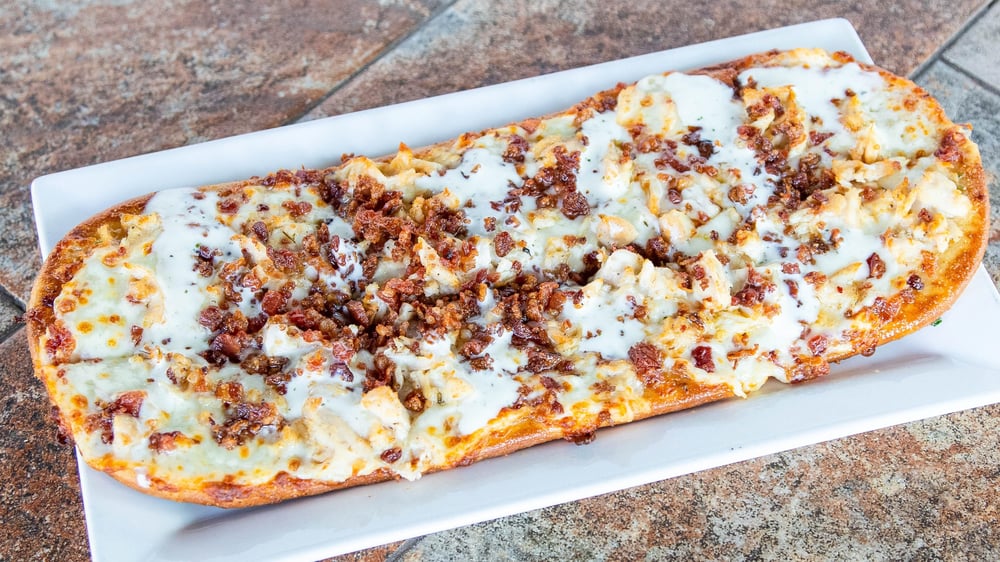 CHICKEN BACON FLATBREAD