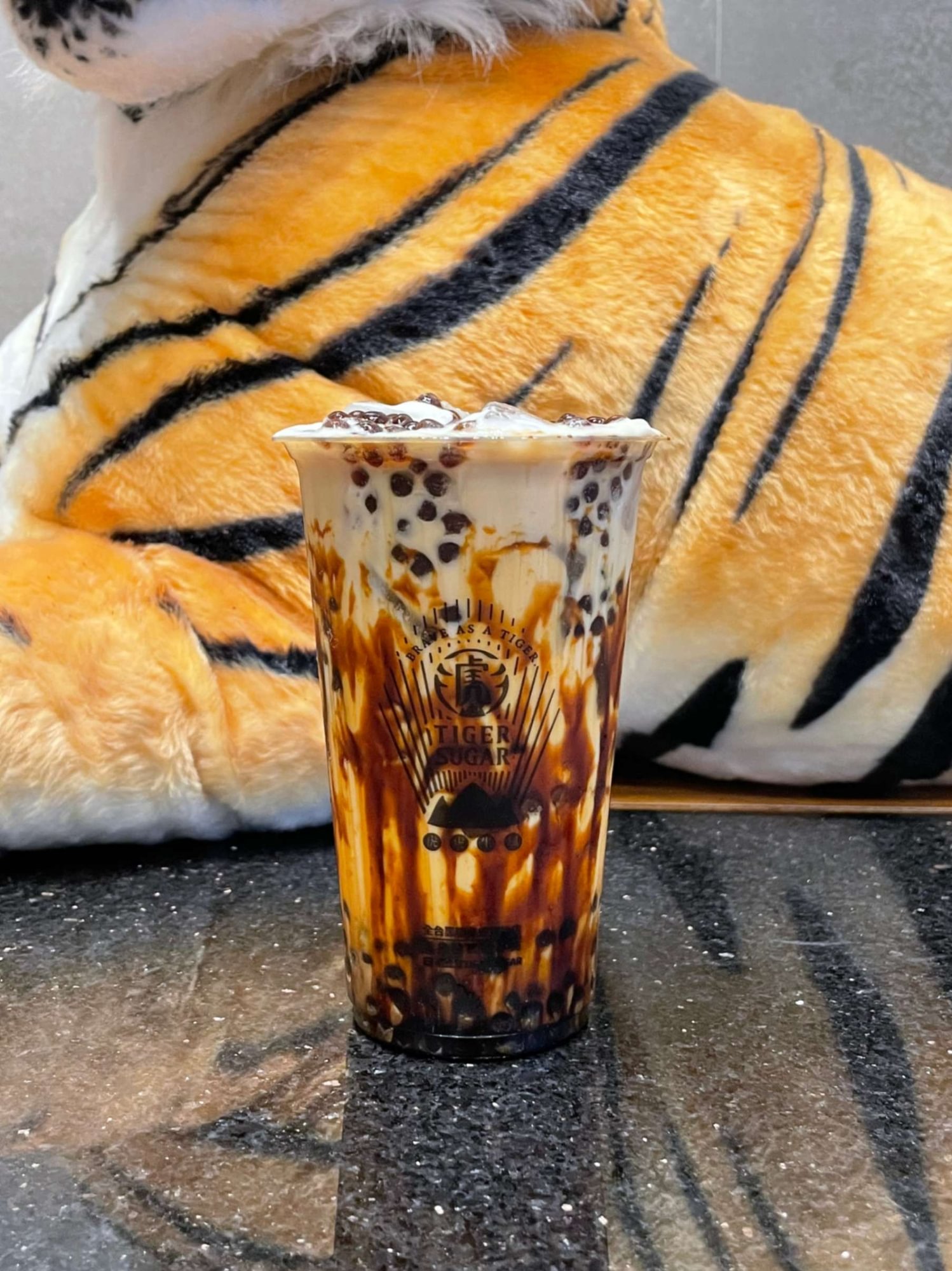 BS Milk with Pearl & Cream Mousse / 黑糖珍珠厚鲜奶